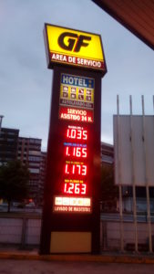 Monolito para gasolinera